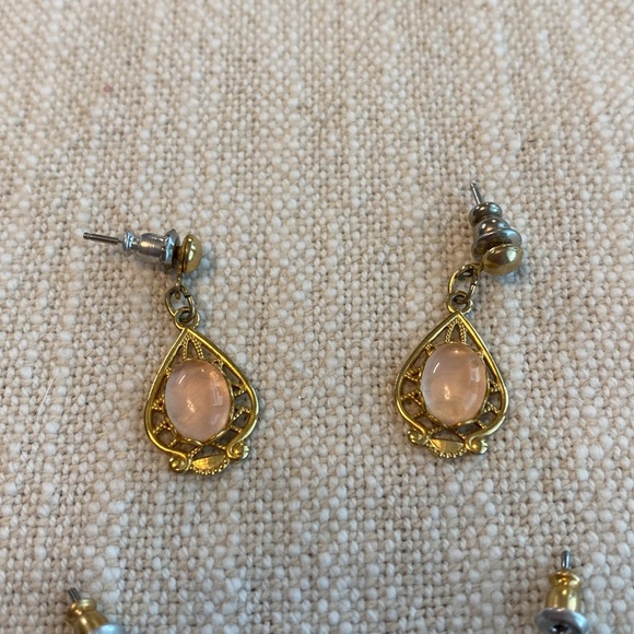 Earrings - Picture 2 of 3